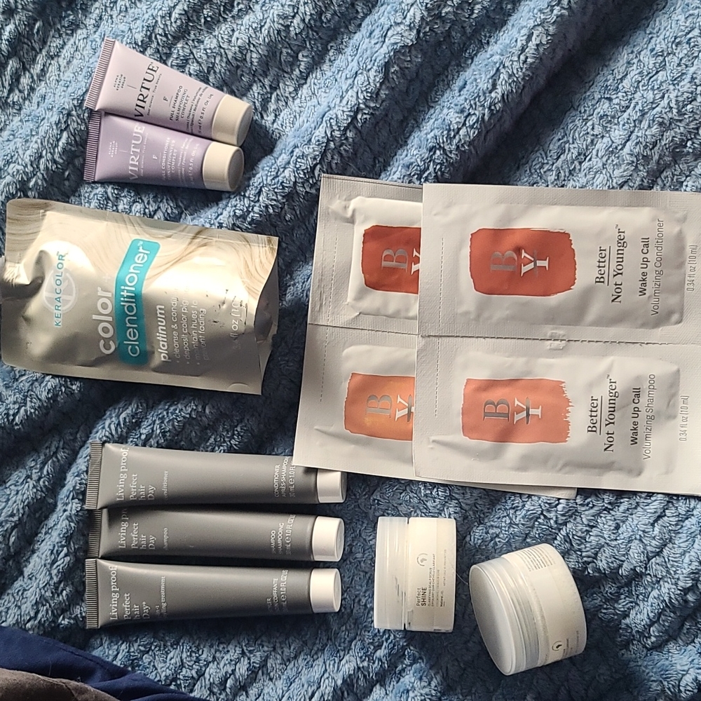 Hair care sample bundle
